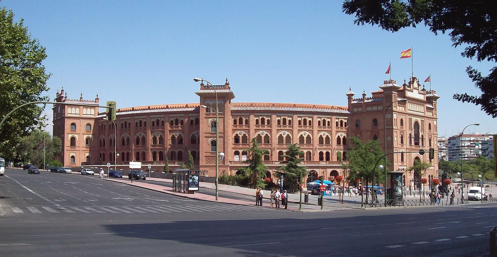 La fachada de la plaza de toros de Las Ventas, en Madrid