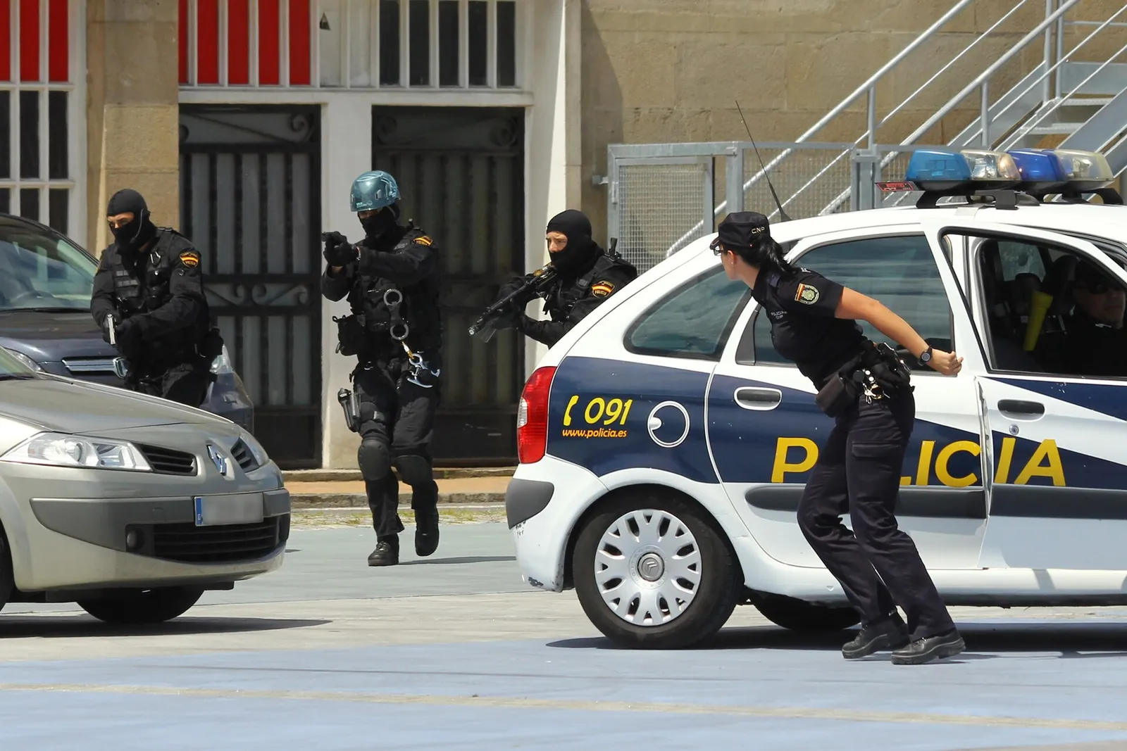 Agentes de la Policía Nacional (imagen de archivo)