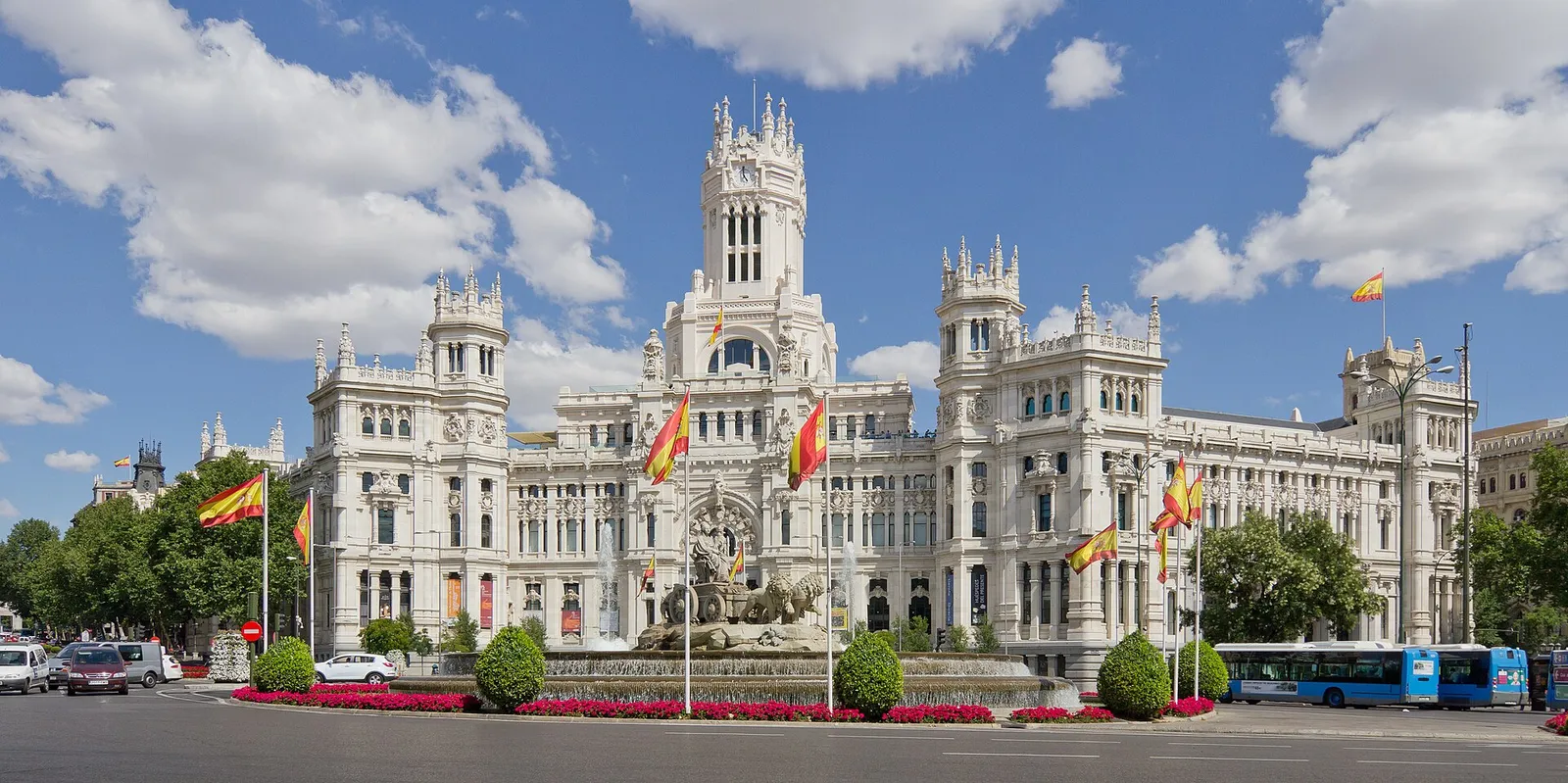 Palacio de Comunicaciones de Madrid, histórica sede de Correos