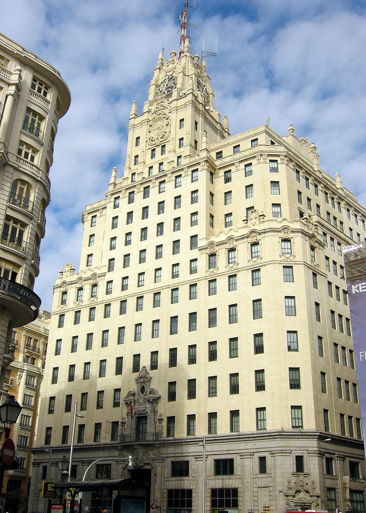 Edificio de Telefónica en la Gran Vía de Madrid (imagen de archivo)