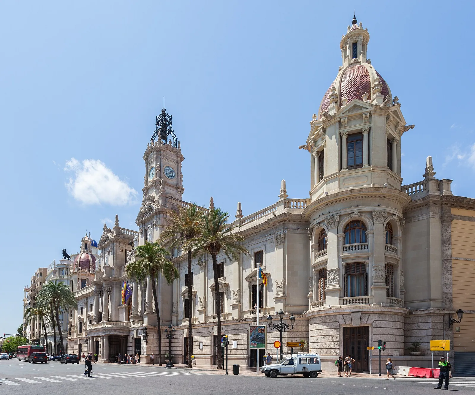 Fachada del Ayuntamiento de Valencia