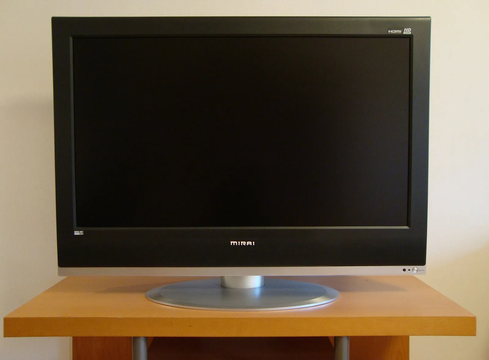 Un televisor de pantalla plana (imagen de archivo)