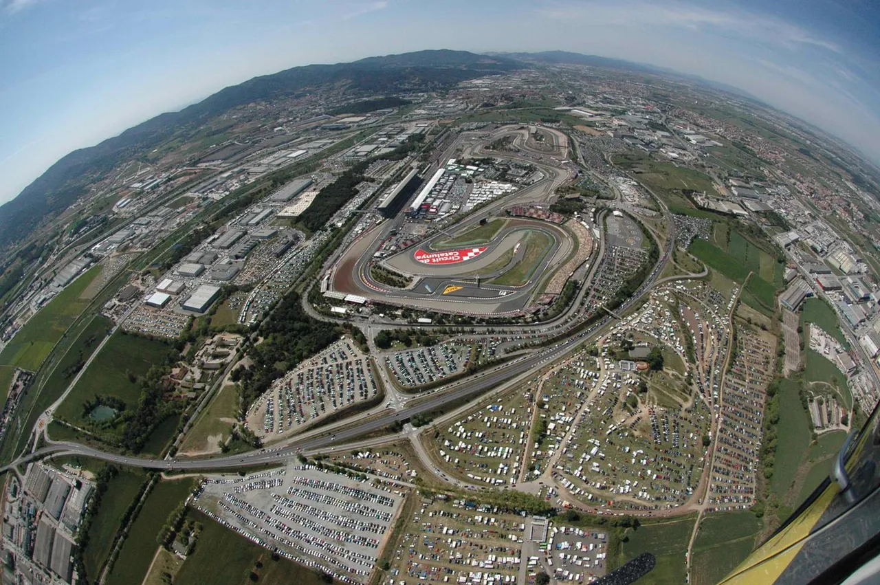 Vista aérea del Circuit de Barcelona-Catalunya durante el Gran Premio de Fórmula 1 de 2023