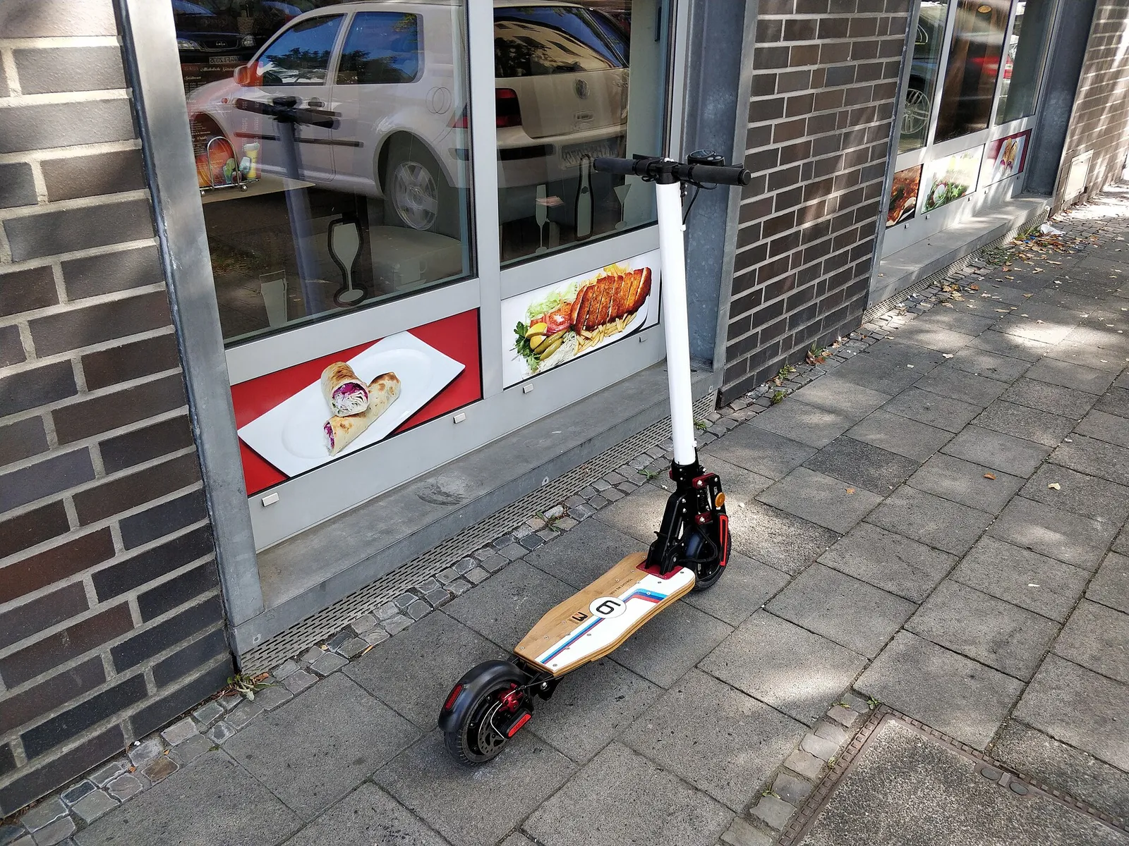 Un patinete eléctrico