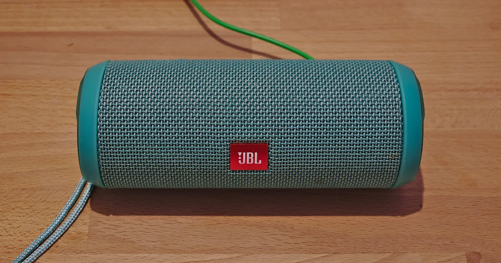Un altavoz bluetooth portátil