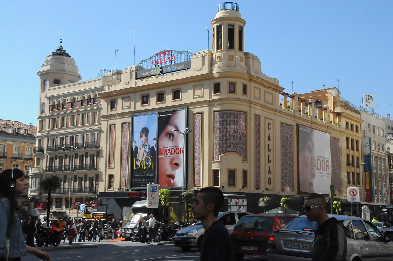 El edificio de los Cines Callao, en la plaza del Callao de Madrid