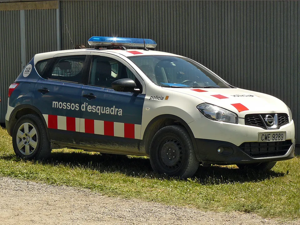 Un vehículo de los Mossos d'Esquadra en Barcelona