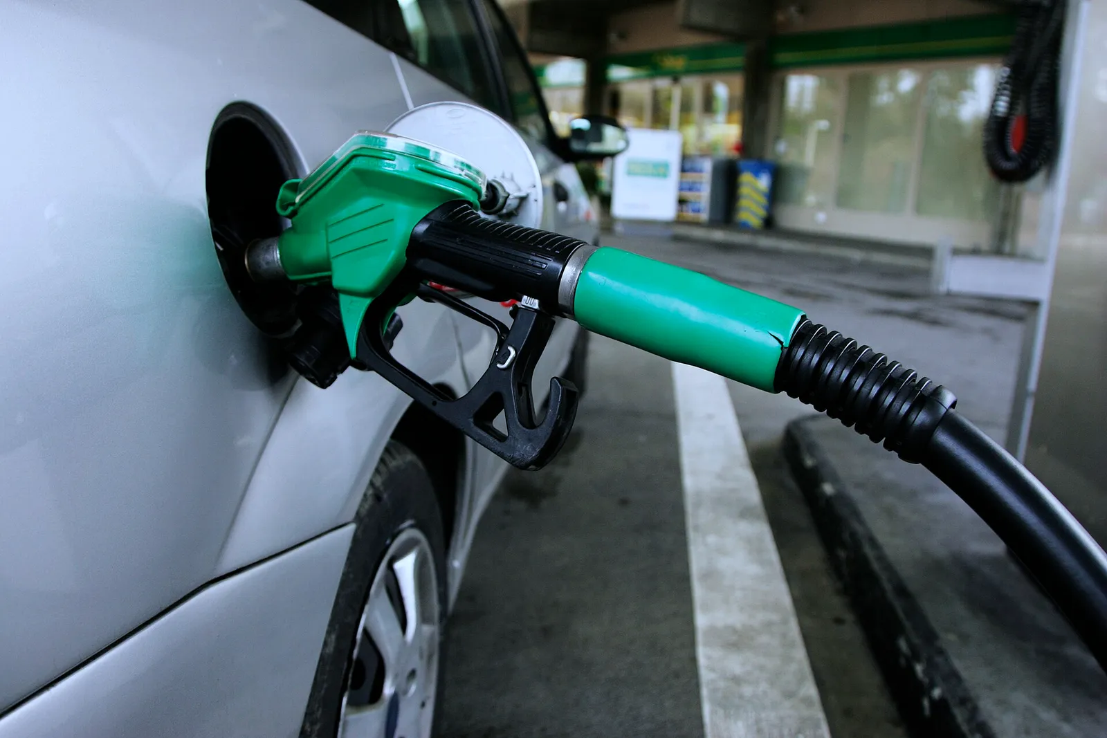 Un surtidor de combustible (imagen de archivo)