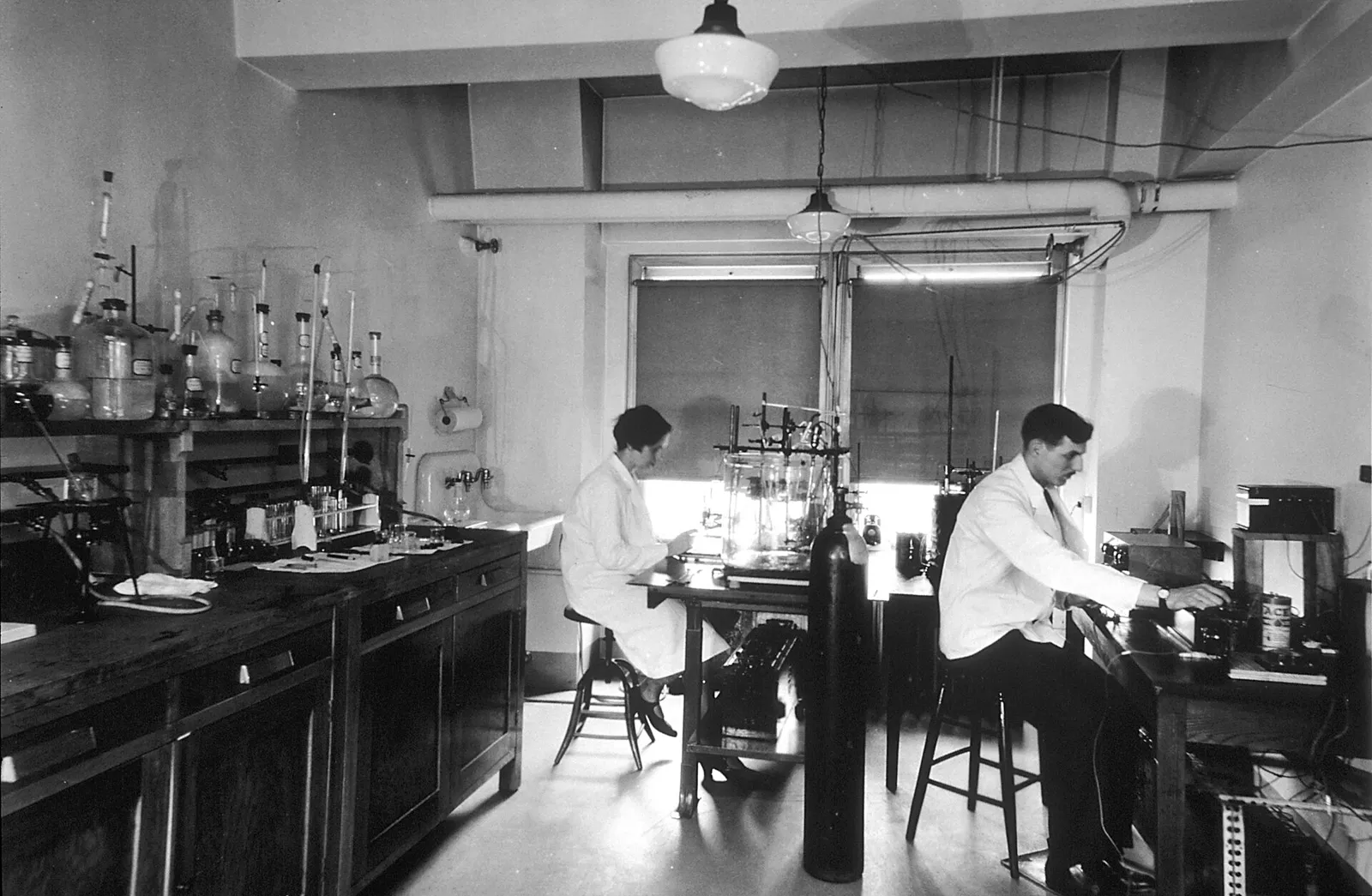 Laboratorio químico dedicado a la investigación del cáncer